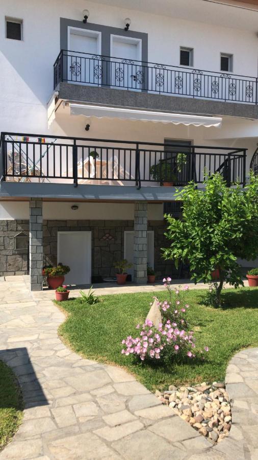 Savvas House Hotel Neos Marmaras Buitenkant foto