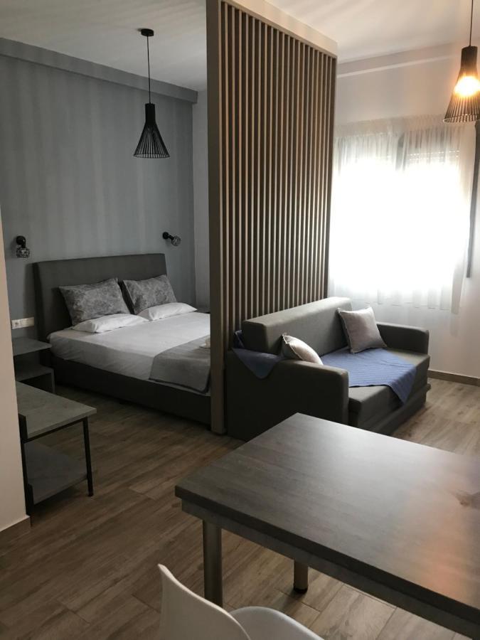 Savvas House Hotel Neos Marmaras Buitenkant foto
